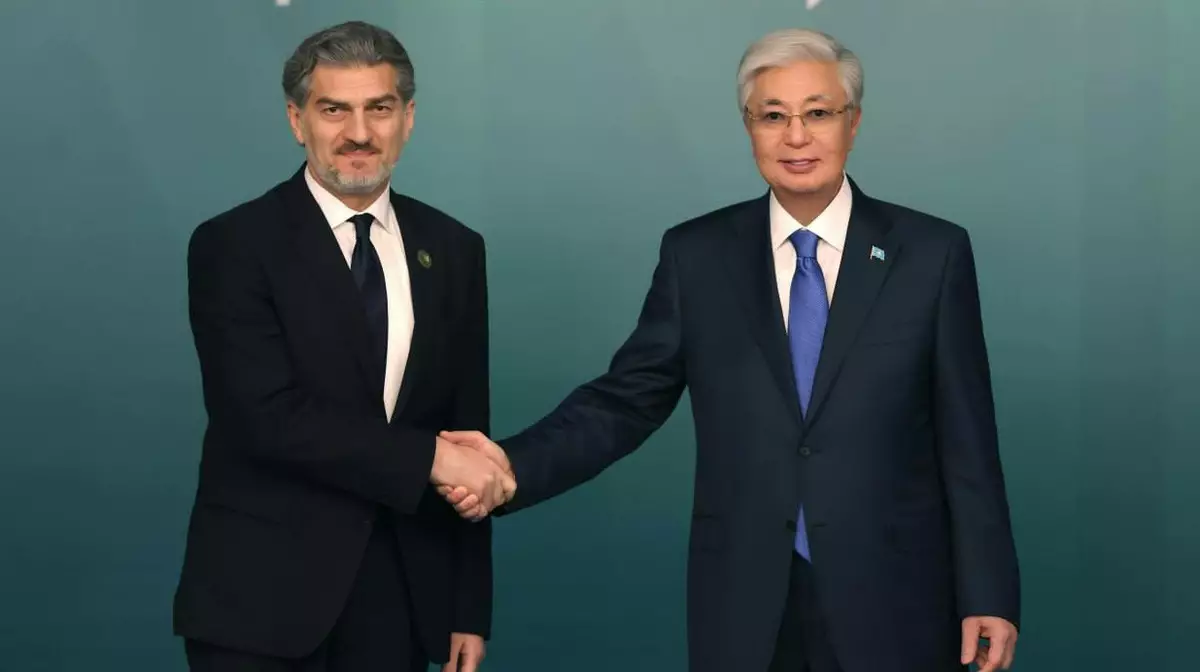 Токаев встретился с президентом Грузии Кавелашвили на саммите в Астане