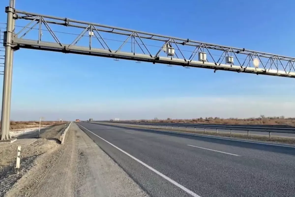 Новые платные трассы и тысячи километров ремонта, что ждет водителей Казахстана