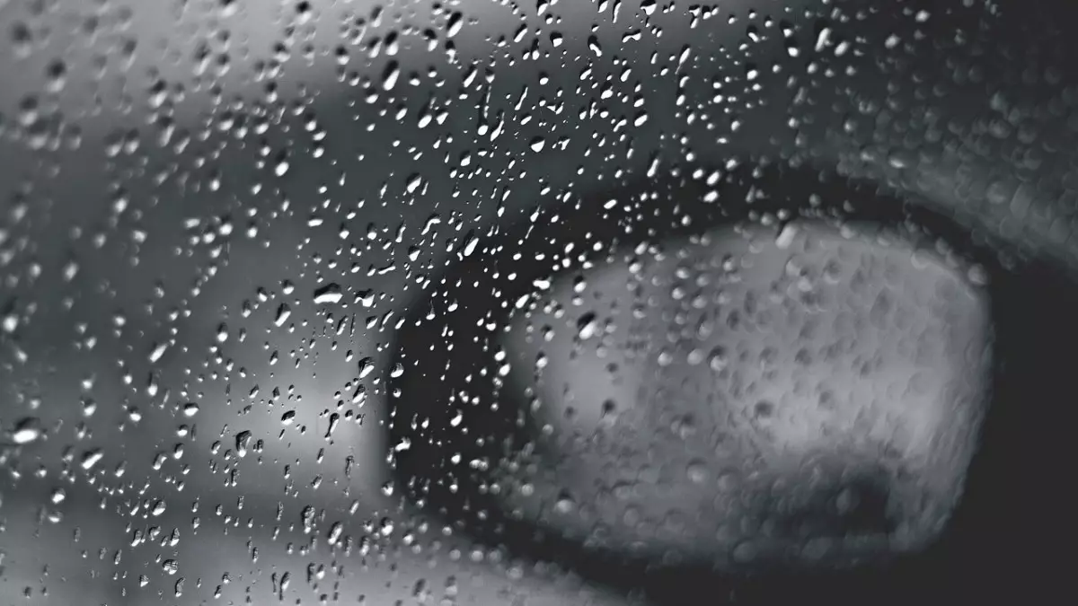 Штормовое предупреждение объявили в Казахстане на 23 апреля