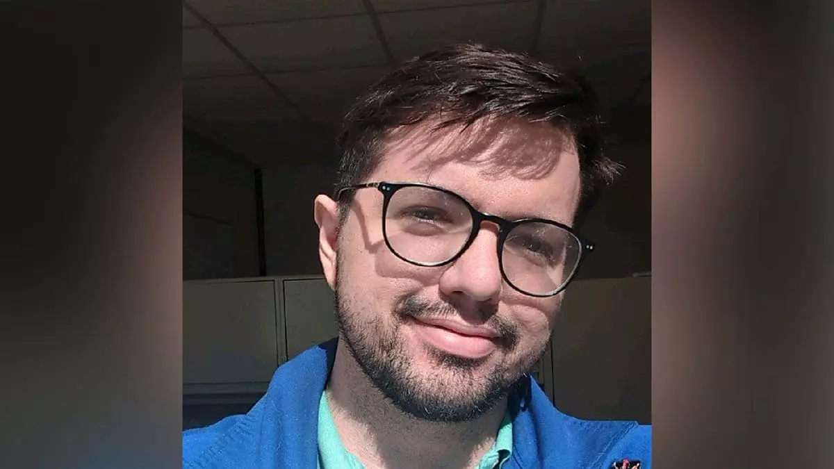 Инженер NASA, пропавший из своего дома в Алабаме в прошлом году, был найден мертвым в сгоревшем Tesla.