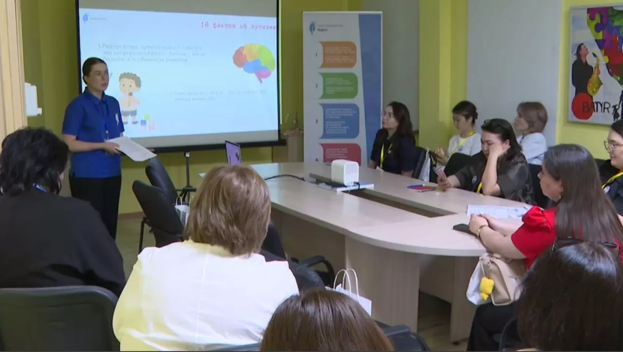 Аутизм диагнозы қойылған балалардың ата-аналары үшін маршруттық карта әзірленді