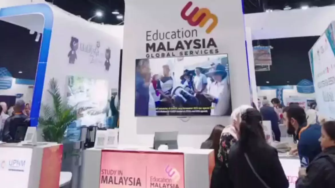 24 страны объединила выставка туризма в Алматы