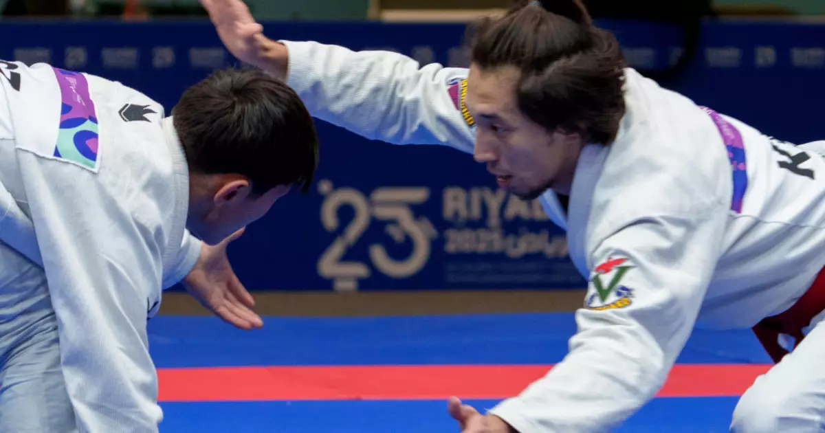 Үш спортшы Азия ойындарында джиу-джитсудан қола медаль үшін бақ сынайды 