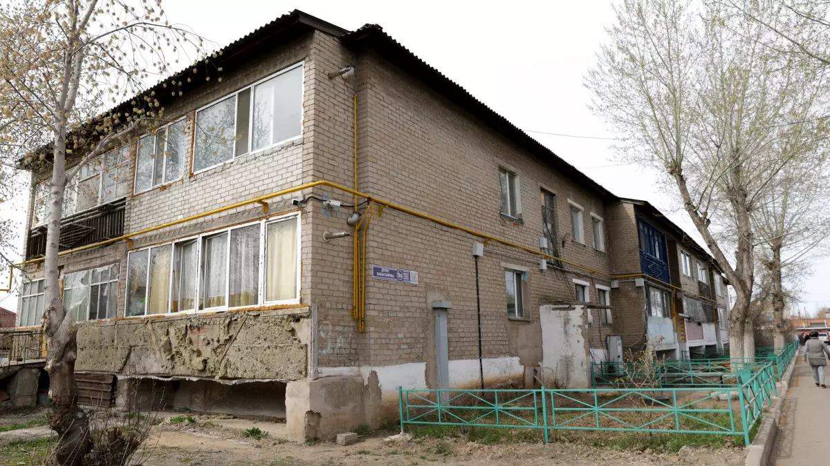 Жильцы двух домов в Астане не понимают почему акимат хочет их снести