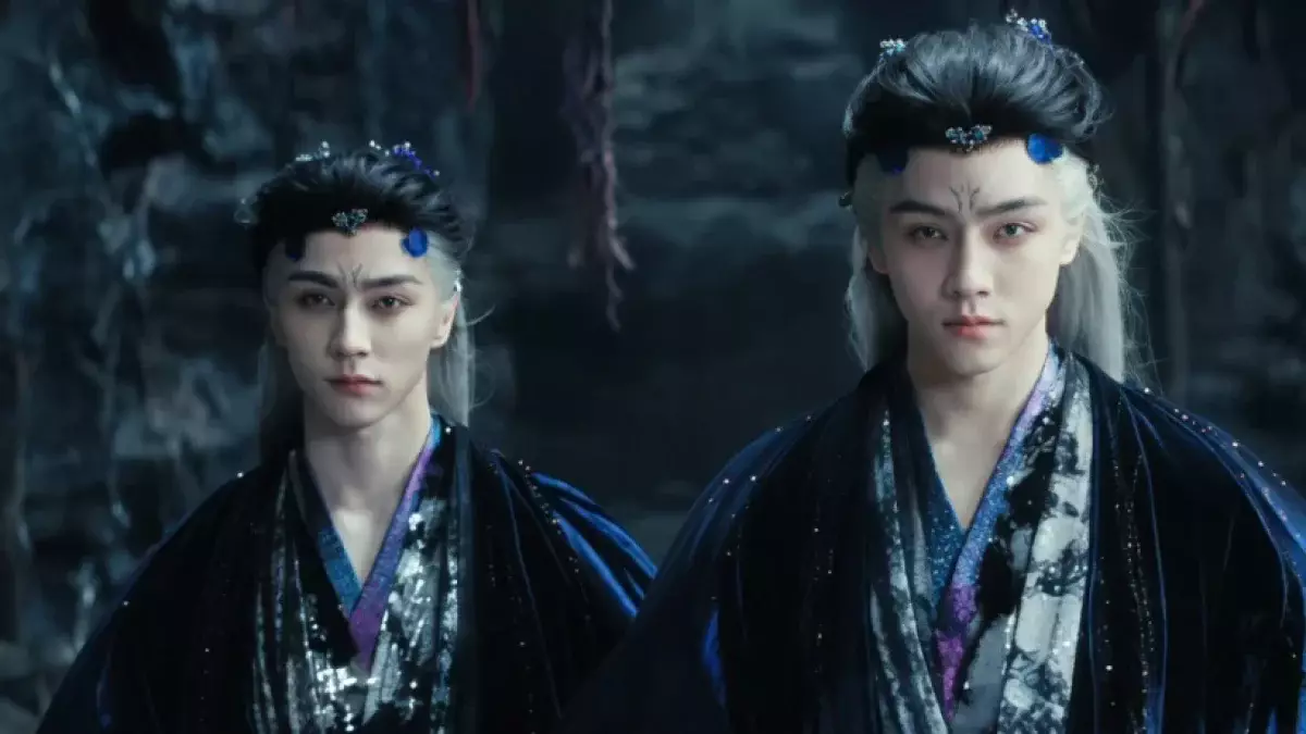 Близнецы из Казахстана поразили китайцев своей внешностью в новой дораме