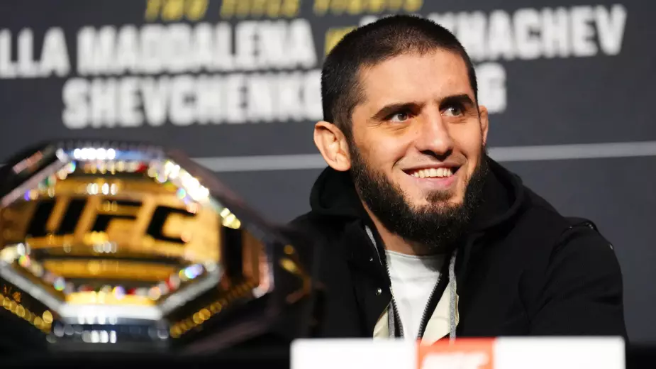 Махачев вернется в UFC в июле? Ответ чемпиона 