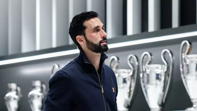 Арбелоа признал проблему "Реала" в чемпионской гонке с "Барселоной"