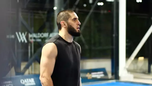 Июль или август? Махачев разжёг интригу вокруг титула