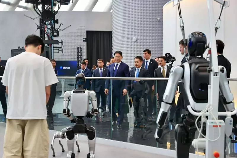 Президента Монголии познакомили с роботами Казахстана.