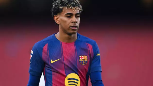 Ламин Ямаль маусым соңына дейін алаңға шыға алмайды