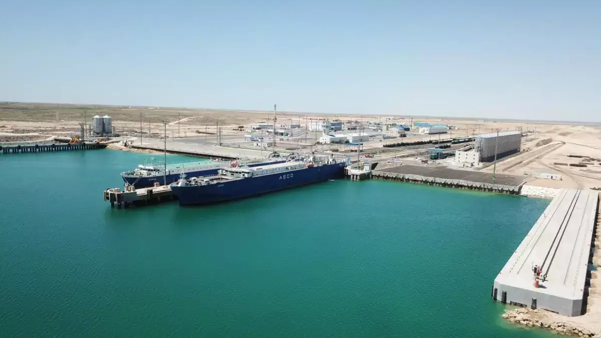 Казахстан расширяет контейнерные хабы в портах Актау и Курык - новости на Lada.kz 23.04.2026
