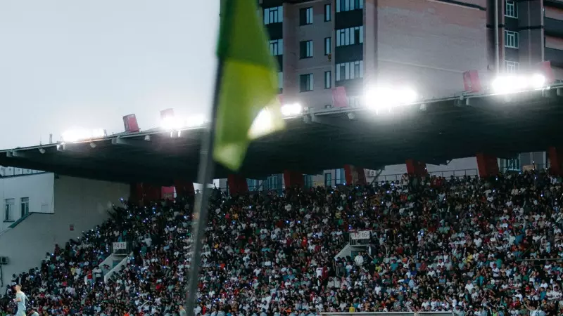 Ақтөбе футболды сағынып қалды, стадионға билет түгелдей сатылды