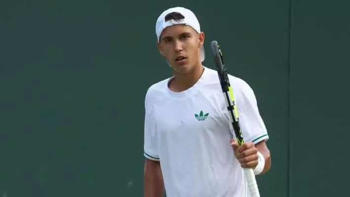 Первая ракетка Украины среди юниоров будет выступать за Узбекистан