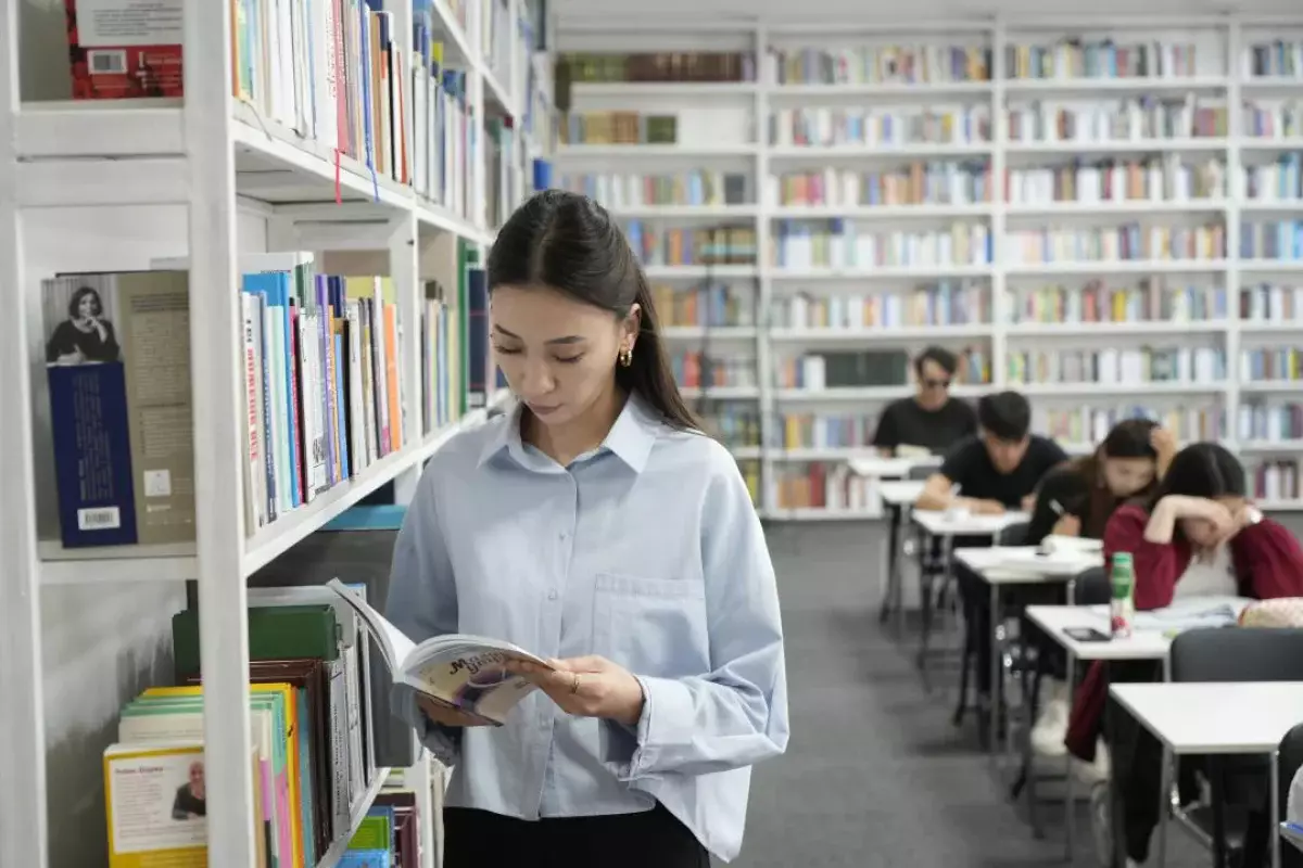 В области Жетісу Национальный день книги проходит в современных форматах — челленджи, буккроссинг, уроки-путешествия