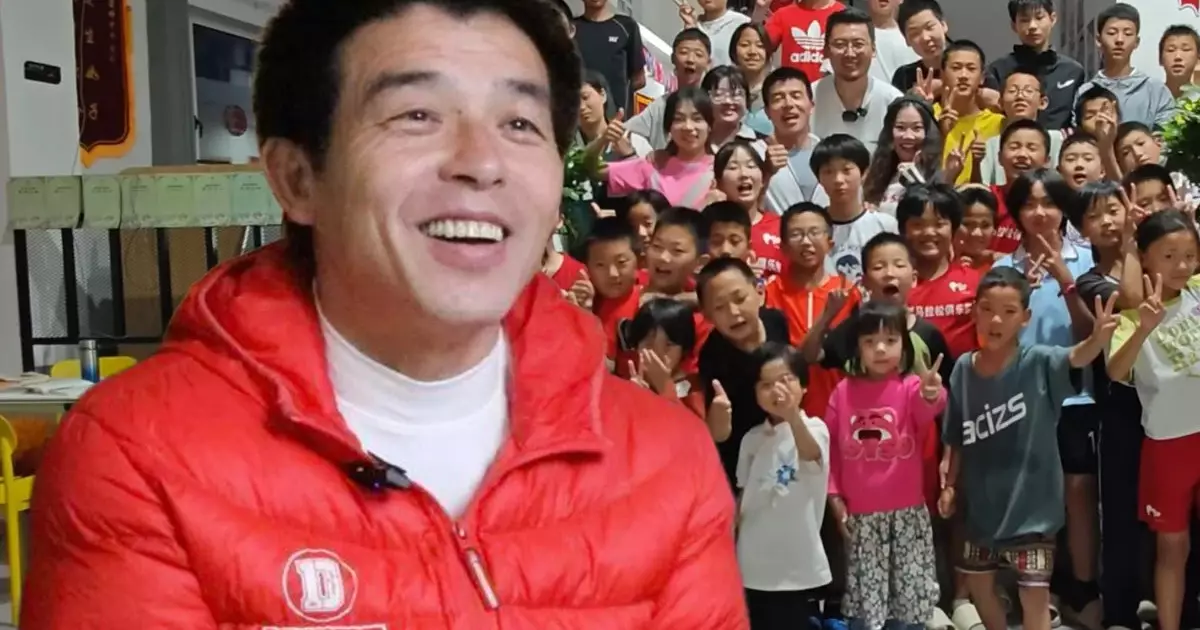  Қытайлық мұғалім 276 баланы асырап алған 