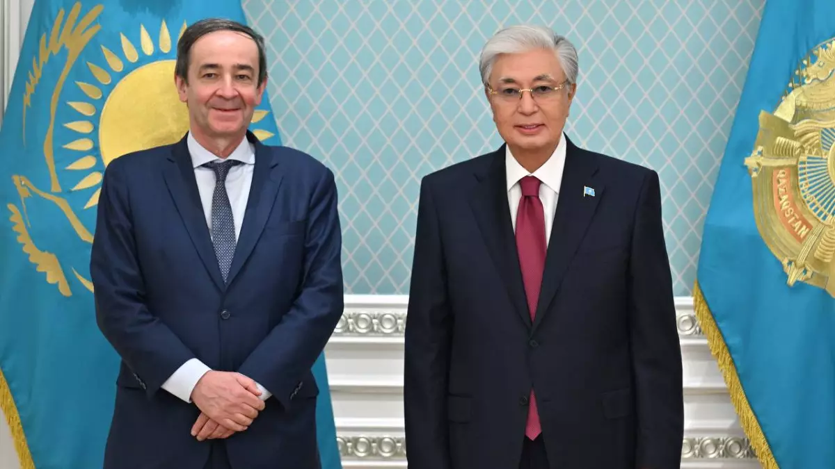 Уран жеткізу және АЭС: Қазақстан мен Франция энергетикалық байланысты нығайтпақ