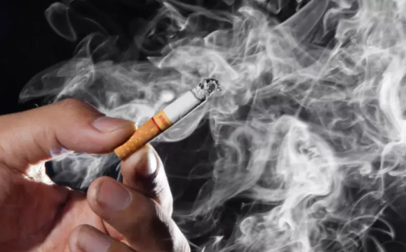 В Британии вводят пожизненный запрет на курение для молодежи