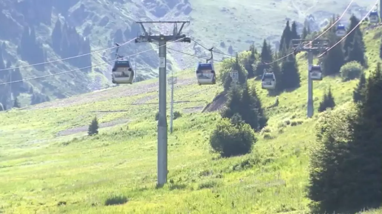 30 канатных дорог возведут для развития Алматинского горного кластера