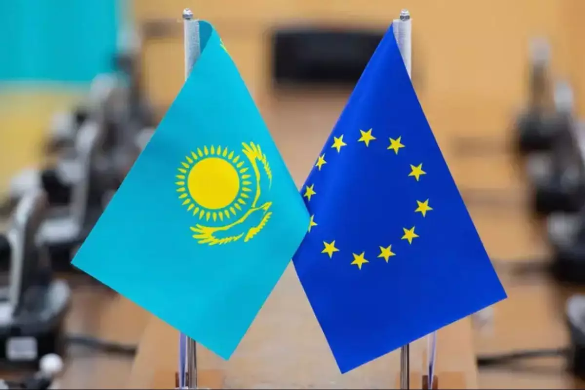 Евросоюз ввел санкции против компании из Казахстана из-за поставок в Россию