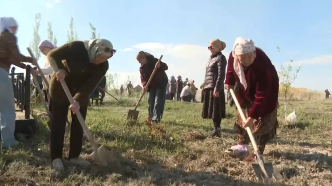 «Таза бейсенбі»: тонну мусора вывезли в Шиелийском районе