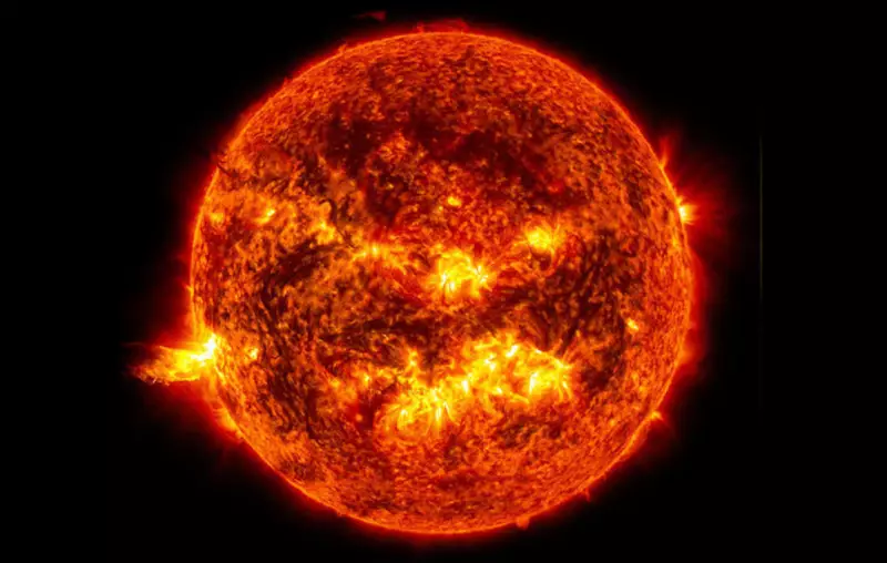 На Солнце произошли мощные вспышки впервые за недели