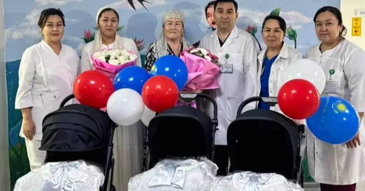  «15 жыл күткен сәби»: Түркістанда 41 жастағы әйел үшемді дүниеге әкелді 