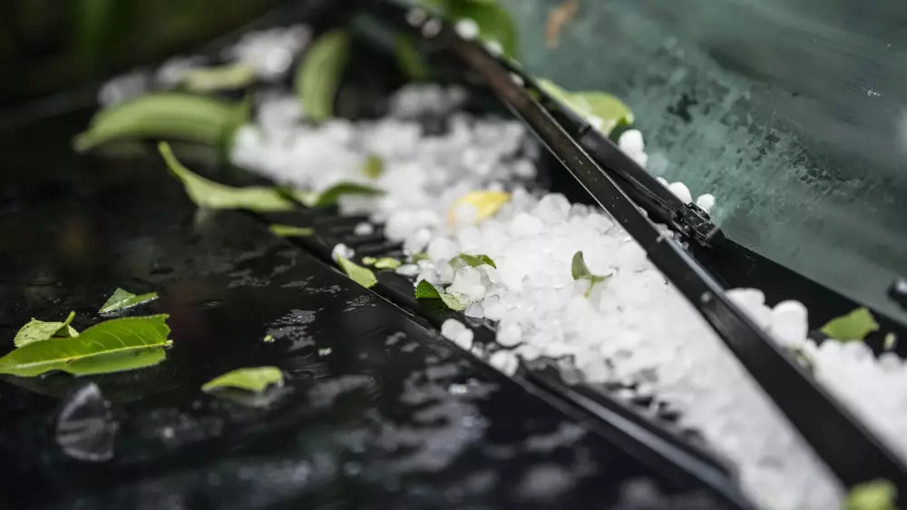 Жаңбыр мен бұршақ: 24 сәуірде Қазақстанда ауа райы қандай болады?