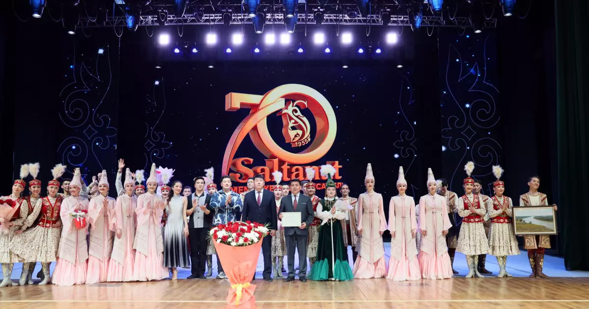  Ақжайықта би керуені: «Салтанат» 1000-нан астам көрермен жинады 