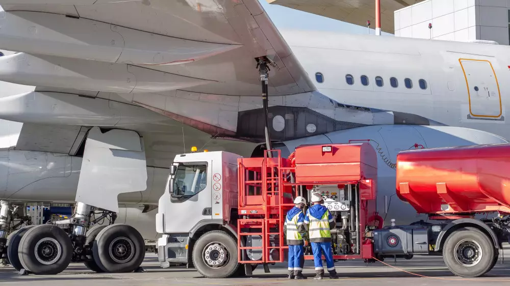 Авиаотын тапшылығы билет бағасына әсер етіп жатыр: Көлік министрлігі мәселені қалай шешпек?