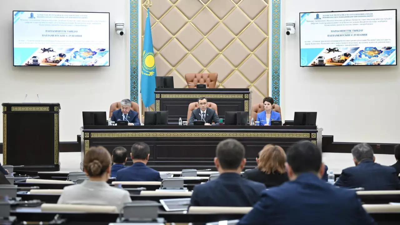 Таяу Шығыстағы шиеленіс: Еуразия арқылы өтетін сенімді көлік-логистикалық бағыттарға сұраныс артты