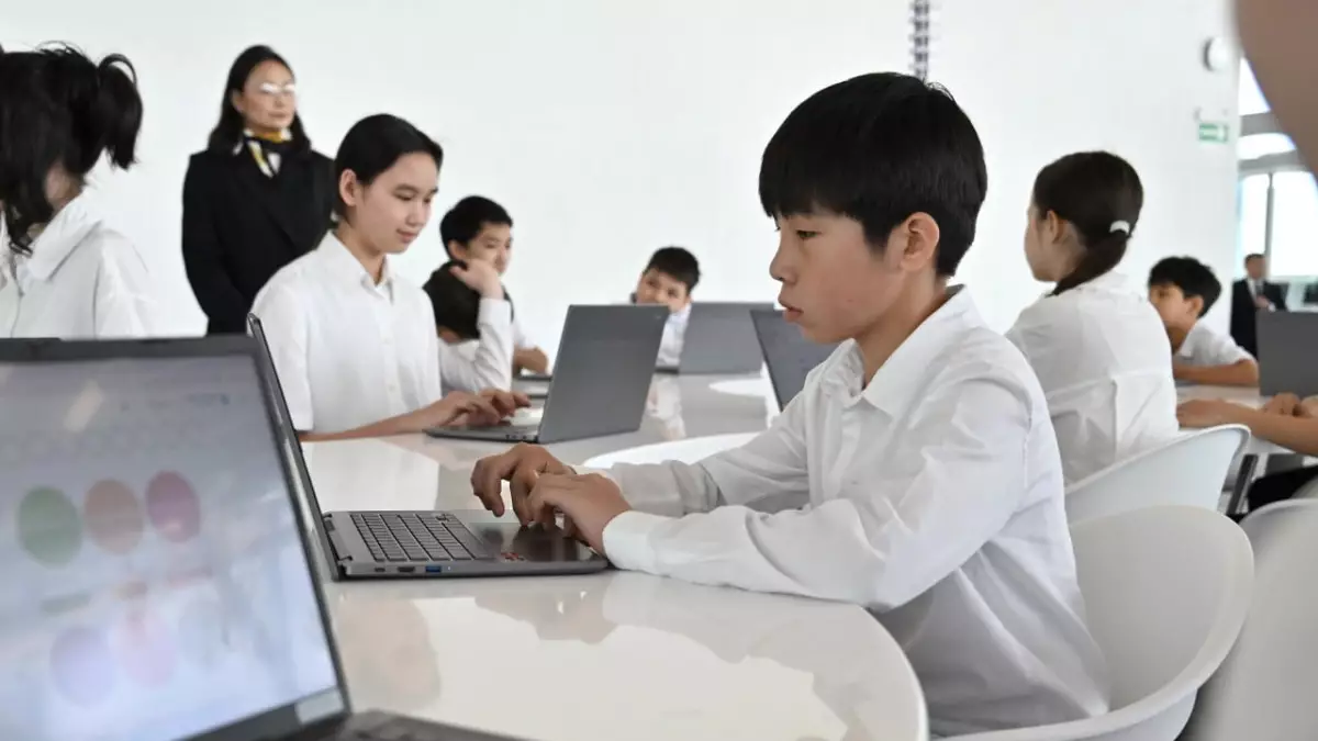 Мұғалімсіз "Tomorrow School" бүкіл ел бойынша ашылады