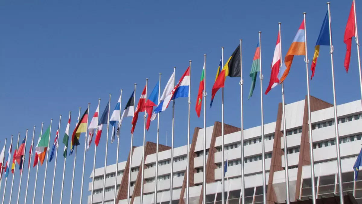 Евросоюз впервые ввел санкции против Кыргызстана за помощь России