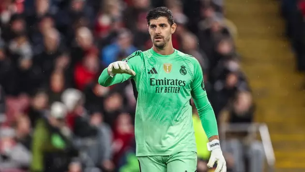 Куртуа сообщил игроку "Реала" о решении клуба его продать