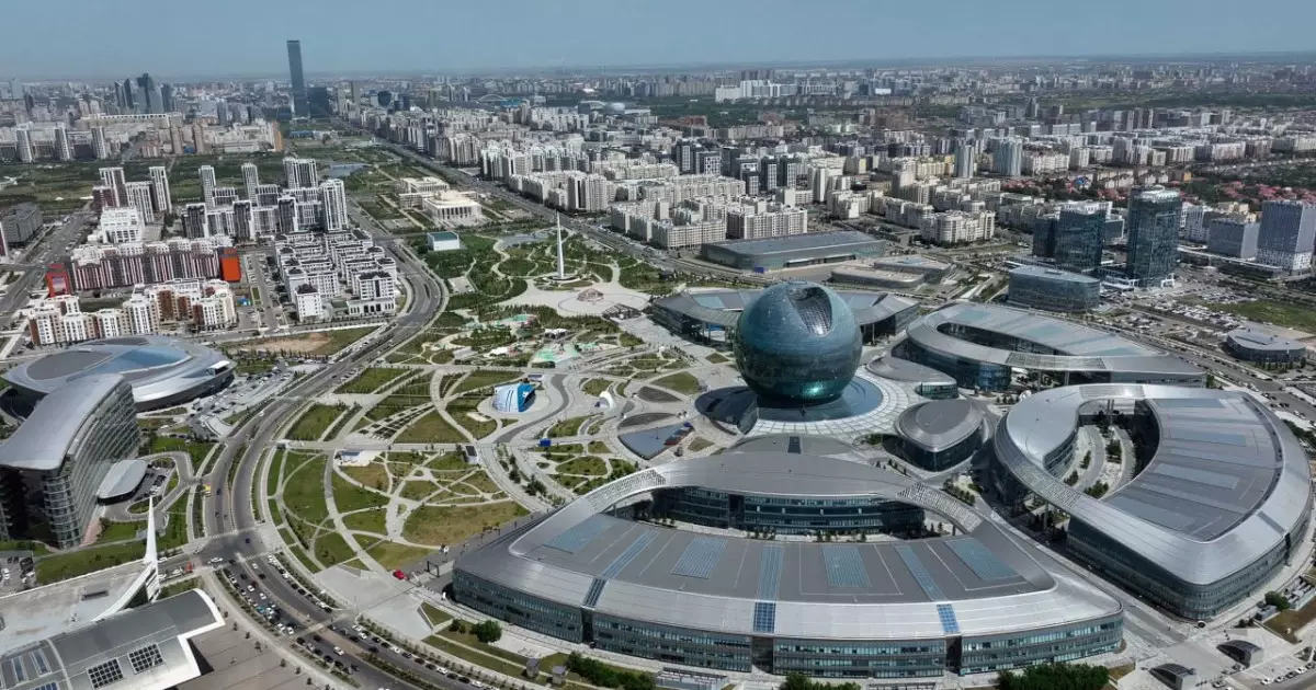   Цифрлық Қазақстан үшін кадр даярлау: жаңа жасанды интеллект университеті мен өзге бастамалар   