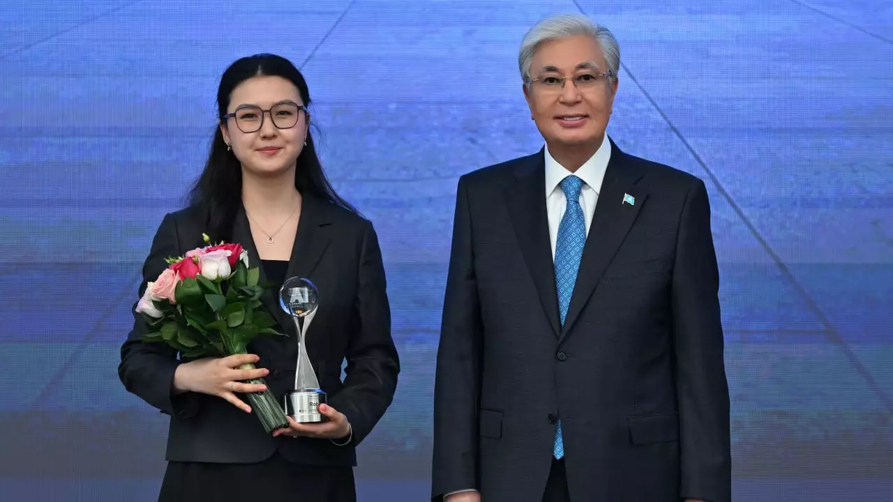 Тоқаев "Alem.ai battle" ұлттық байқауының жеңімпаздарын марапаттады 