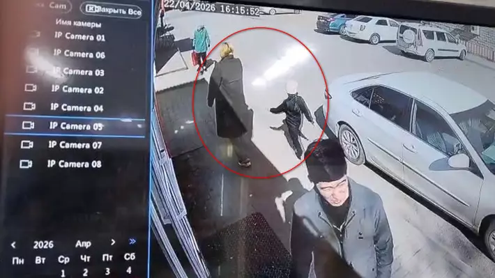 Ақтөбеде аулада ойнап жүрген қызды ұрлап кетпек болды: Күдікті бойжеткен ұсталды