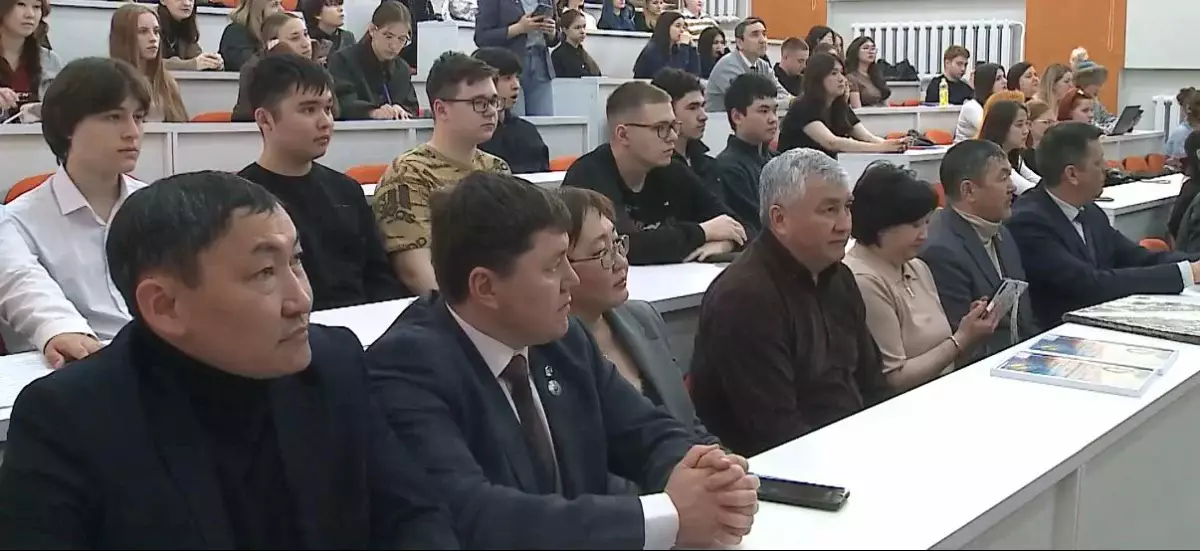 Этнических казахов из Омской области привезли в Петропавловск