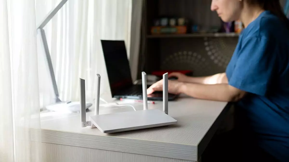 Правило FCC о маршрутизаторах поднимает вопросы о будущих обновлениях.