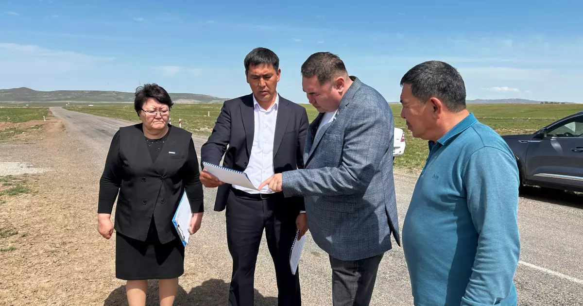   «AMANAT»: Жетісу облысындағы Сарыбұлақ ауылының құм басу қаупі назарға алынды   