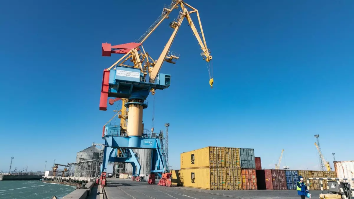 Казахстан увеличит транзит до 67 млн тонн к 2030 году