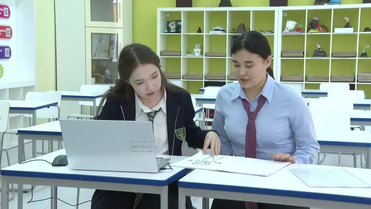 Қызылордада оқушылар көру қабілеті нашар балаларға арналған оқу құралын шығарды