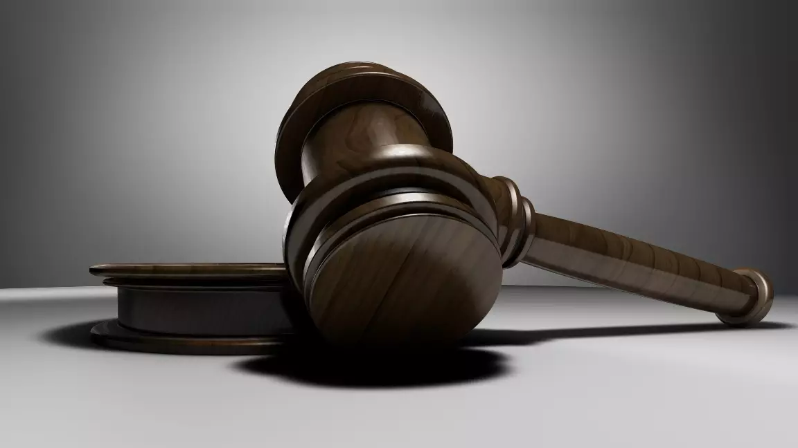 Әкімдік қызметкерінен 10 млн теңге бопсалаған шымкенттік блогер сотталды