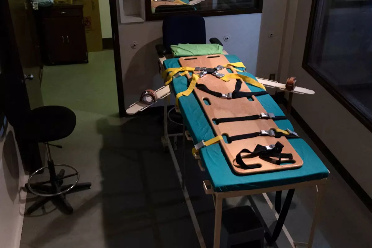 АҚШ билігі өлім жазасының тәсілдерін кеңейтіп, ату, электр және газ қолданбақ