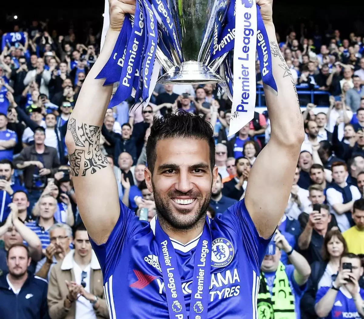 Дастан Сәтпаевтың командасын кім құтқармақ? – Фабрегастың Лондонға оралуына жол ашылды