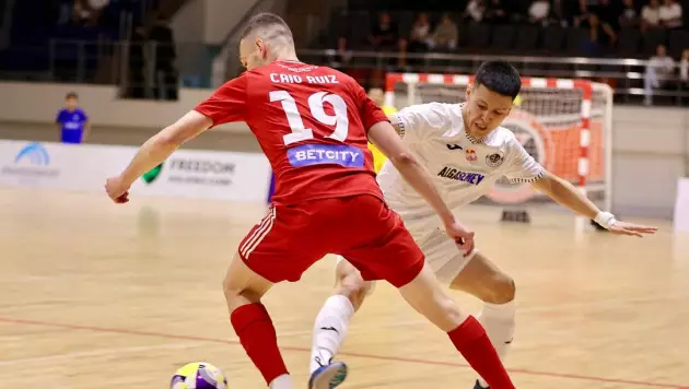 "Кайрат" и "Семей" забили восемь мячей в матче чемпионате Казахстана