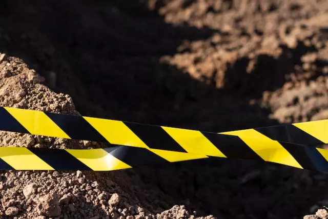 ШҚО-да құрылыс алаңынан адам сүйектері табылса да жұмыс тоқтамаған