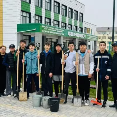 Учащиеся школ «Келешек мектептері» активно участвуют в акции «Таза Қазақстан»