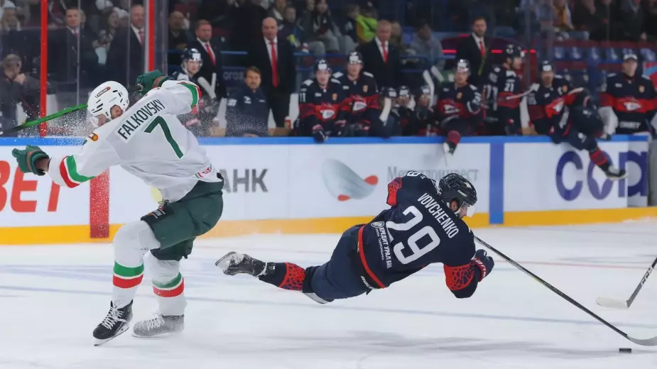 "Металлург" проиграл первый матч полуфинала Кубка Гагарина. Казахстанцы без очков (ВИДЕО)