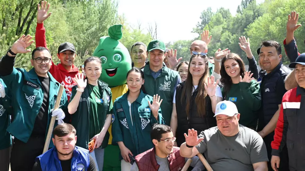 55 тысяч человек приняли участие в субботнике в Алматы