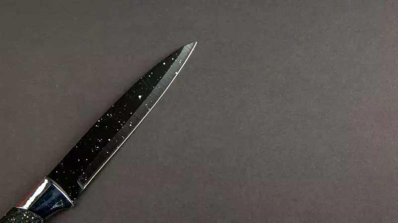 Асханадағы жанжал: Талдықорғанда әйел адам пышақ жарақатынан көз жұмды